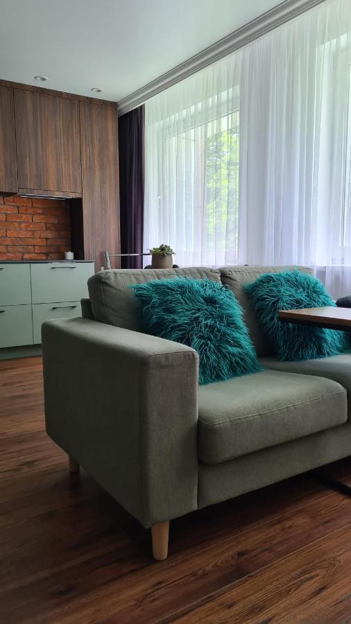 Mona Apartamentai Telšiai エクステリア 写真