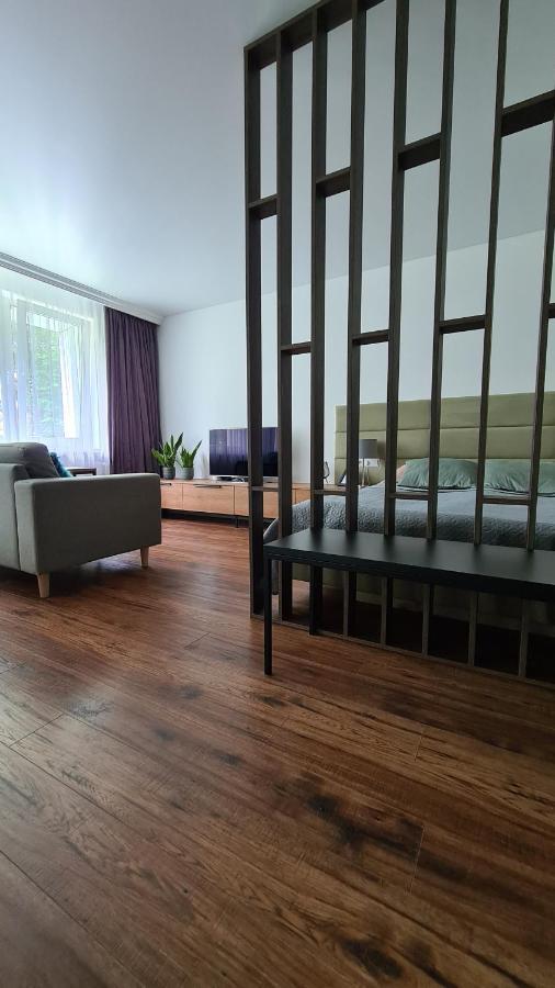 Mona Apartamentai Telšiai エクステリア 写真